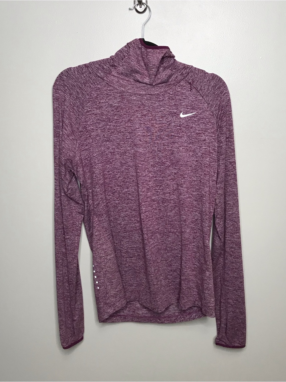 Nike Running Dri Fit Women’s Long-Sleeve Heathered Purple Hood Top Sz Medium